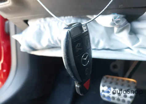 2018 Mercedes-Benz Amg Gla 45 4Matic z USA, uszkodzony, nr VIN WDDTG5CB0JJ443334